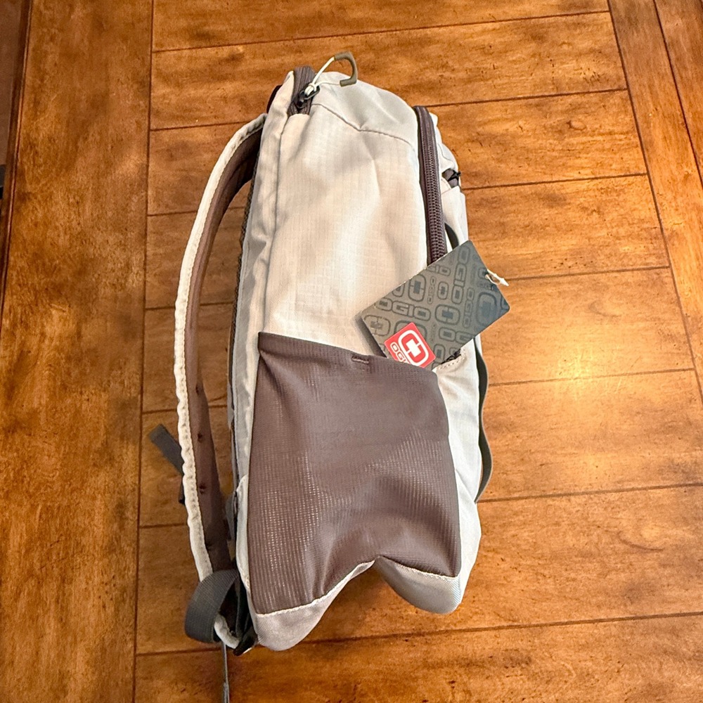 OGIO Tenable Gray Ripstop Tech Vault Laptop Backpack New With Tags - Picture 7 of 12